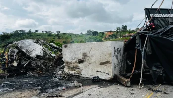 100c91e9-30d5-4733-9d39-f9177b3e874e